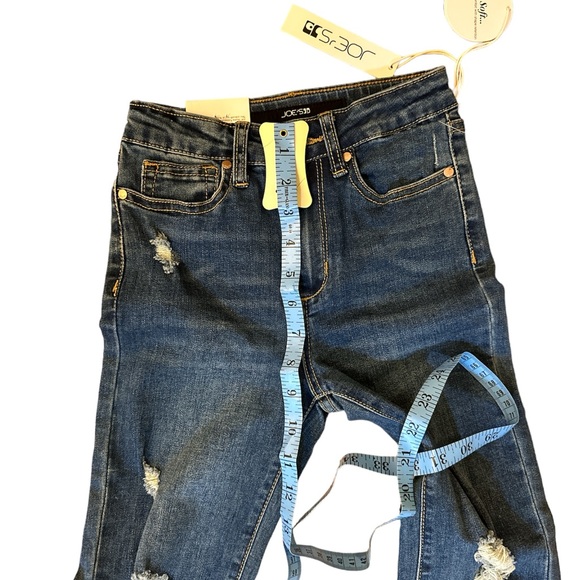 Jose’s Jeans- The Aubrey - Picture 9 of 10